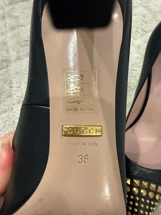 Gucci Black Leather Pointed Studded Pumps with Gold Accents - Picture 3 of 9
